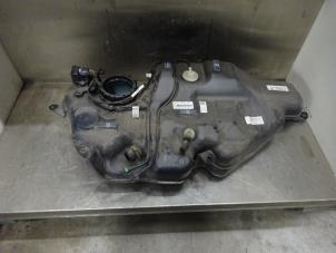 Used Tank Ford Focus 4 1.0 Ti-VCT EcoBoost 12V 100 Price on request offered by Verhoef Cars & Parts
