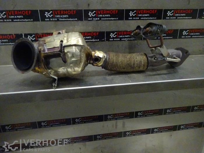 Używane Katalizator Ford Focus 4 1.0 Ti-VCT EcoBoost 12V 100 Cena na żądanie oferowane przez Verhoef Cars & Parts