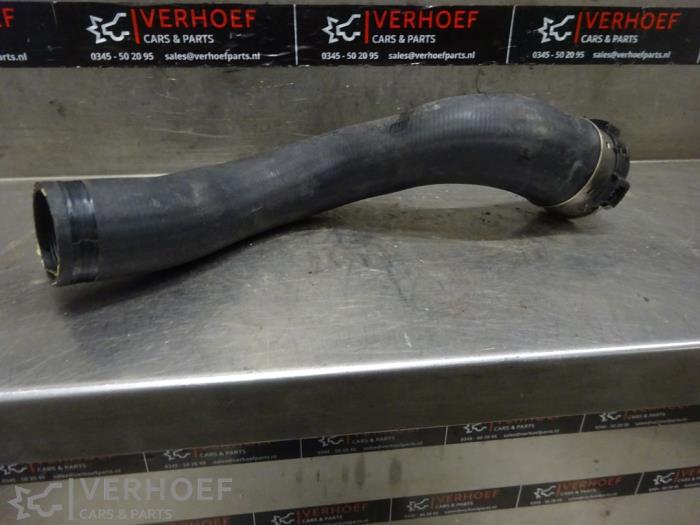 Gebrauchte Intercooler Schlauch Ford Focus 4 1.0 Ti-VCT EcoBoost 12V 100 Preis € 50,00 Margenregelung angeboten von Verhoef Cars & Parts