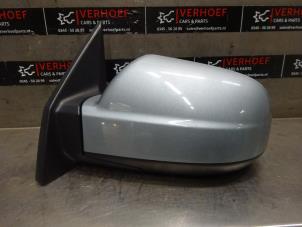 Used Wing mirror, left Hyundai Tucson (JM) 2.0 16V CVVT 4x2 Price on request offered by Verhoef Cars & Parts