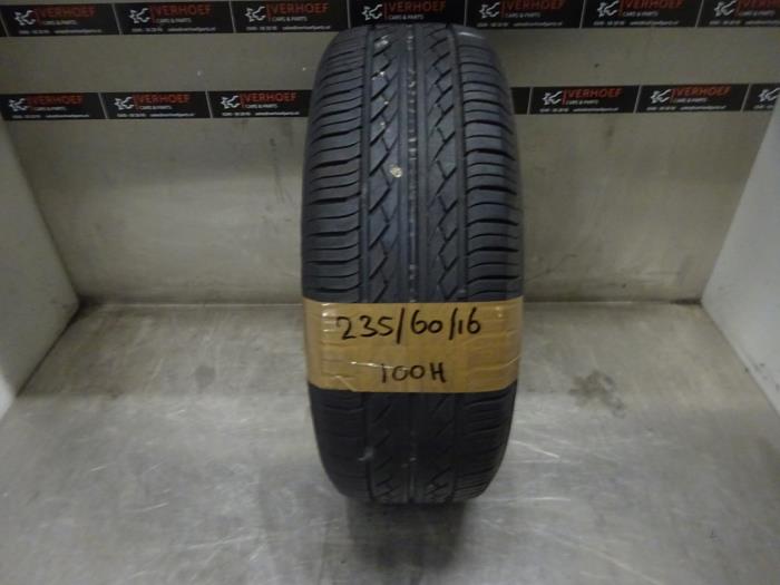 Tyre with tyre size 235/60/16 - HANKOOK - Verhoef Cars & Parts