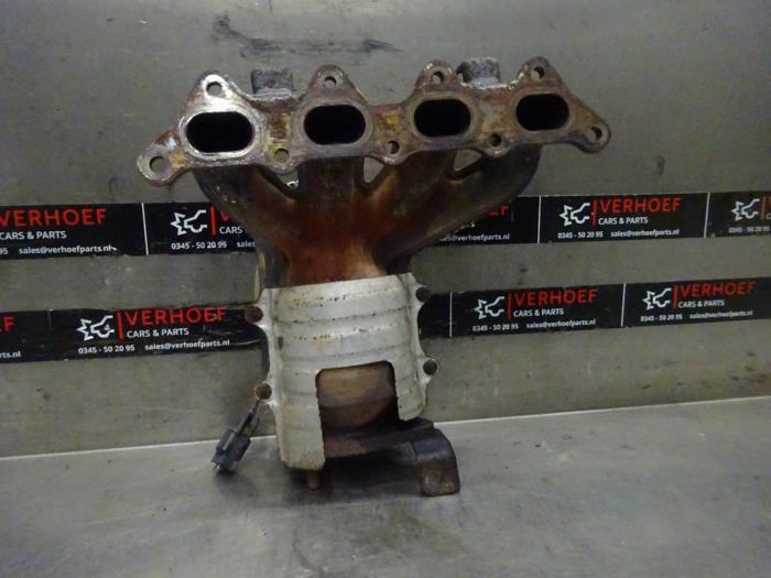 Catalytic converter from a Mitsubishi Space Star (DG) 1.6 16V 2002