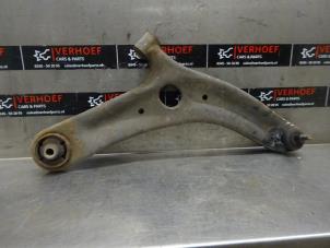 Used Front wishbone, right Kia Venga 1.4 CVVT 16V Price on request offered by Verhoef Cars & Parts