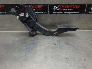 Używane Czujnik polozenia pedalu gazu Kia Venga 1.4 CVVT 16V Cena na żądanie oferowane przez Verhoef Cars & Parts