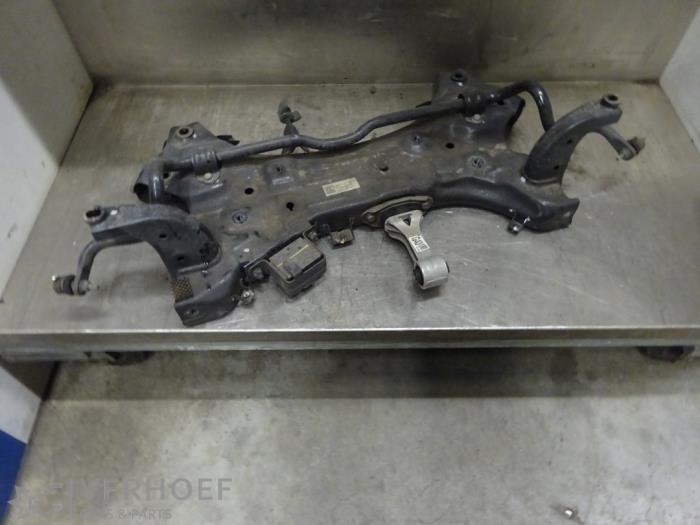 Used Subframe Kia Ceed Sportswagon (CDF) 1.0i T-GDi 12V Price € 200,00 Margin scheme offered by Verhoef Cars & Parts