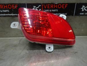 Used Rear fog light Kia Venga 1.6 CVVT 16V Price on request offered by Verhoef Cars & Parts