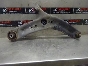 Used Front wishbone, right Kia Venga 1.6 CVVT 16V Price on request offered by Verhoef Cars & Parts