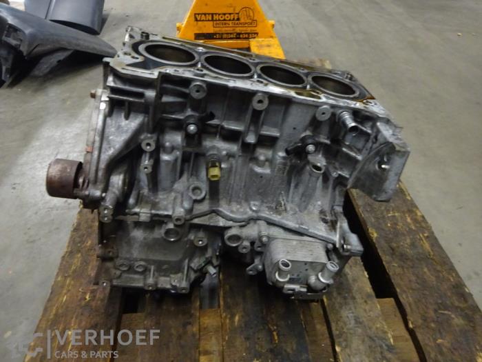 Used Engine crankcase Mercedes GLA (H247) 1.3 200 Turbo 16V Price € 1.250,00 Margin scheme offered by Verhoef Cars & Parts