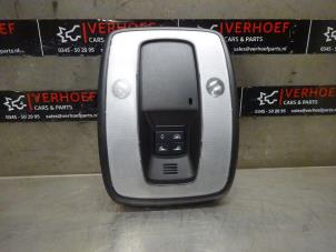 Gebrauchte Innenbeleuchtung vorne Volvo V60 I (FW/GW) 2.0 D2 16V Preis auf Anfrage angeboten von Verhoef Cars & Parts