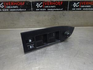 Used Multi-functional window switch Suzuki Grand Vitara II (JT) 2.0 16V Price on request offered by Verhoef Cars & Parts