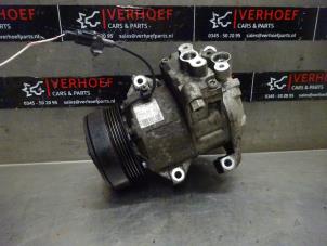 Usagé Pompe clim Suzuki Grand Vitara II (JT) 2.0 16V Prix € 175,00 Règlement à la marge proposé par Verhoef Cars & Parts