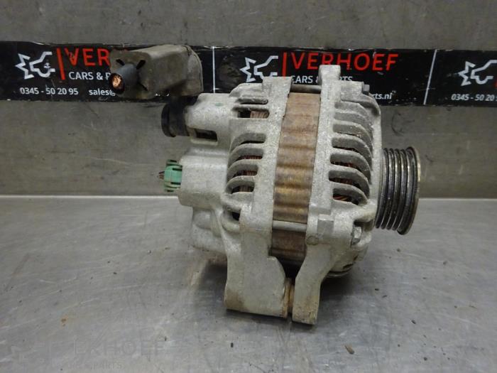Used Dynamo Suzuki Grand Vitara II (JT) 2.0 16V Price € 45,00 Margin scheme offered by Verhoef Cars & Parts