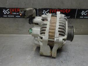 Begagnade Dynamo Suzuki Grand Vitara II (JT) 2.0 16V Pris € 45,00 Marginaltabell erbjuds av Verhoef Cars & Parts
