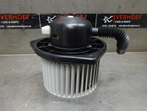 Usagé Moteur de ventilation chauffage Suzuki Grand Vitara II (JT) 2.0 16V Prix sur demande proposé par Verhoef Cars & Parts