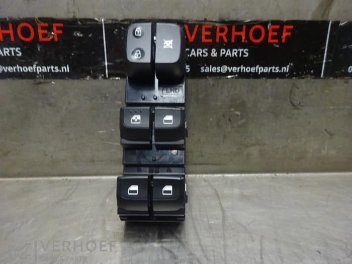 Usados Interruptor combinado de ventanillas Kia Picanto (JA) 1.0 DPi 12V Precio € 40,00 Norma de margen ofrecido por Verhoef Cars & Parts