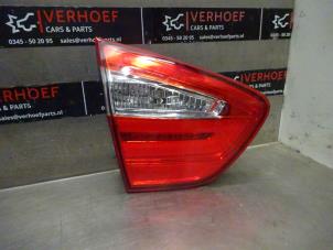 Used Taillight, left Kia Rio III (UB) 1.2 CVVT 16V Price on request offered by Verhoef Cars & Parts