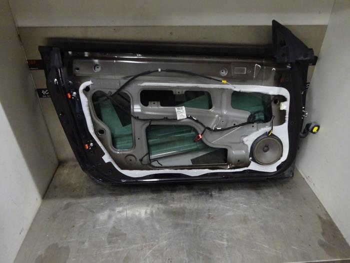 Door 2-door, left from a Alfa Romeo MiTo (955) 0.9 TwinAir 2016