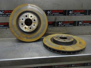 Used Front brake disc Alfa Romeo MiTo (955) 1.4 TB 16V Price on request offered by Verhoef Cars & Parts