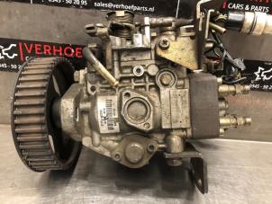 Usados Bomba de gasolina mecánica Hyundai H-100 2.5 Diesel Precio € 100,00 Norma de margen ofrecido por Verhoef Cars & Parts