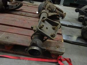 Bakre differential från en Nissan Vanette (C23) 2.3 D E/Cargo 2002