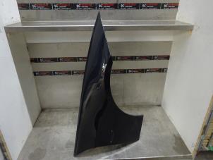 Used Front wing, right BMW 3 serie Touring (E91) 320i 16V Price on request offered by Verhoef Cars & Parts