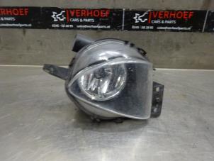 Used Fog light, front right BMW 3 serie Touring (E91) 320i 16V Price on request offered by Verhoef Cars & Parts