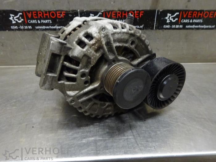 Usagé Dynamo BMW 3 serie Touring (E91) 320i 16V Prix € 60,00 Règlement à la marge proposé par Verhoef Cars & Parts