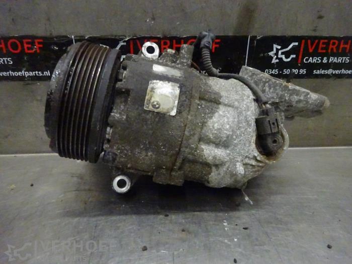 Usagé Pompe clim BMW 3 serie Touring (E91) 320i 16V Prix € 125,00 Règlement à la marge proposé par Verhoef Cars & Parts