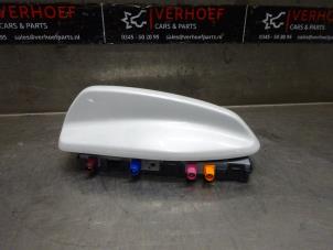 Used Antenna Volvo V60 II (ZW) 2.0 T4 16V Price on request offered by Verhoef Cars & Parts