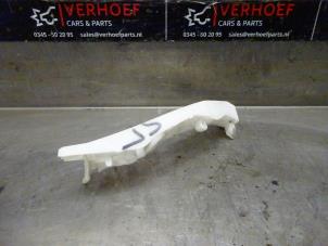 Used Front bumper bracket, left Mitsubishi Outlander (GF/GG) 2.0 16V 4x2 Price on request offered by Verhoef Cars & Parts