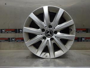 Used Wheel Mercedes B (W246,242) 1.6 B-180 BlueEFFICIENCY Turbo 16V Price € 100,00 Margin scheme offered by Verhoef Cars & Parts