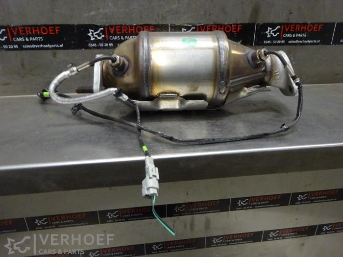 Gebrauchte Rußfilter Kia Ceed Sportswagon (CDF) 1.0i T-GDi 12V Preis auf Anfrage angeboten von Verhoef Cars & Parts