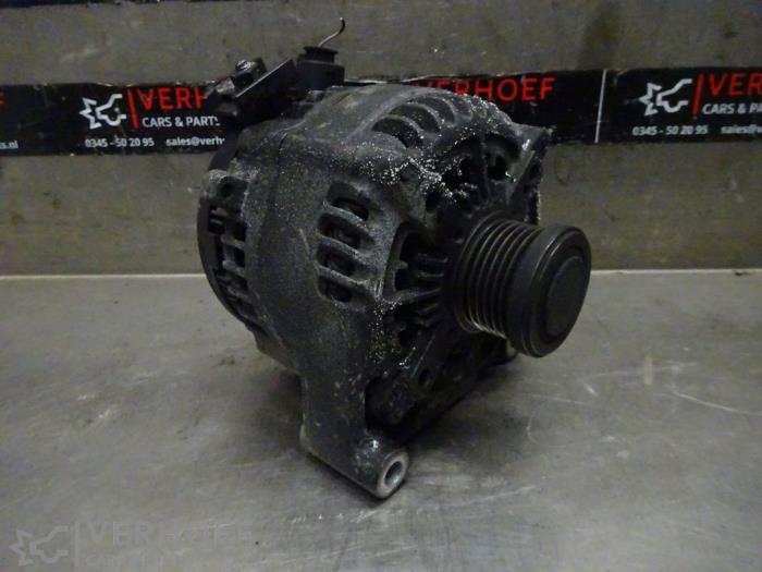 Gebrauchte Dynamo BMW 5 serie (F10) 520i 16V Preis € 100,00 Margenregelung angeboten von Verhoef Cars & Parts
