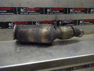 Used Catalytic converter BMW 5 serie (F10) 520i 16V Price on request offered by Verhoef Cars & Parts