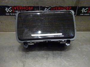 Used Cup holder BMW 5 serie (F10) 520i 16V Price € 40,00 Margin scheme offered by Verhoef Cars & Parts