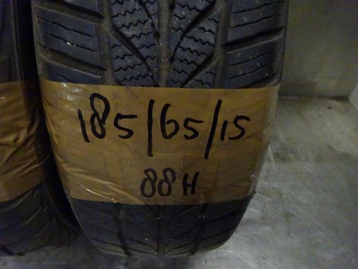 Reifen mit Reifengröße 185/65/15 - VIKING - Verhoef Cars & Parts