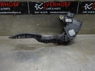 Used Throttle pedal position sensor Nissan Note (E12) 1.2 68 Price on request offered by Verhoef Cars & Parts