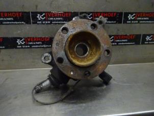 Used Knuckle, front left Nissan NV 400 (M9J) 2.3 dCi 170 16V Price on request offered by Verhoef Cars & Parts