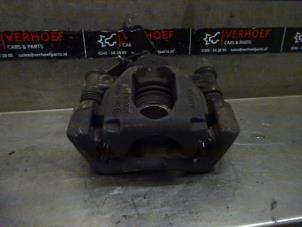Used Rear brake calliper, left Nissan NV 400 (M9J) 2.3 dCi 170 16V Price on request offered by Verhoef Cars & Parts