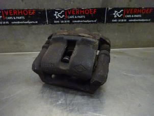 Used Front brake calliper, right Dacia Sandero I (BS) 1.2 16V Price on request offered by Verhoef Cars & Parts