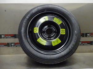 Used Space-saver spare wheel Renault Captur (2R) 1.5 Energy dCi 90 FAP Price on request offered by Verhoef Cars & Parts