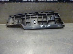 Used Rear bumper bracket, left Suzuki Alto (GF) 1.0 12V Price on request offered by Verhoef Cars & Parts