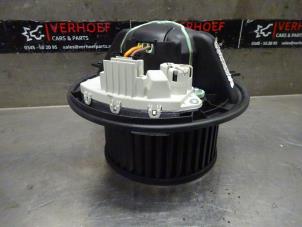 Used Heating and ventilation fan motor BMW 3 serie Touring (E91) 318i 16V Price on request offered by Verhoef Cars & Parts