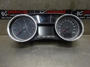 Usagé Instrument de bord Peugeot 508 SW (8E/8U) 1.6 HDiF 16V Prix sur demande proposé par Verhoef Cars & Parts