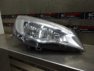 Used Headlight, right Opel Astra J (PC6/PD6/PE6/PF6) 1.4 16V ecoFLEX Price € 175,00 Margin scheme offered by Verhoef Cars & Parts