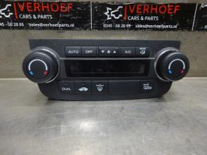 Używane Panel sterowania nagrzewnicy Honda CR-V (RE) Cena na żądanie oferowane przez Verhoef Cars & Parts
