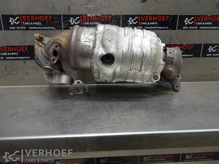 Katalysator van een Honda CR-V (RE/RM) 2.0 16V 2012
