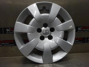 Used Wheel cover (spare) Toyota Prius (ZVW3) 1.8 16V Price € 25,00 Margin scheme offered by Verhoef Cars & Parts