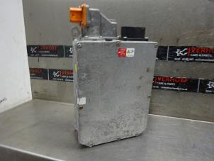 Used Battery charger Volkswagen Golf VII (AUA) 1.4 GTE 16V Price € 400,00 Margin scheme offered by Verhoef Cars & Parts