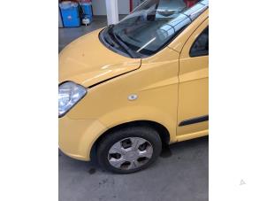 Used Front wing, left Chevrolet Matiz (M200) Price on request offered by Verhoef Cars & Parts